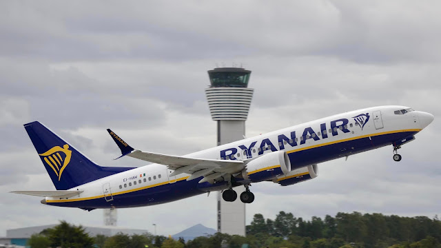 EI-IJO, EI-IJR Boeing 737 MAX 8-200 Delivered to Ryanair